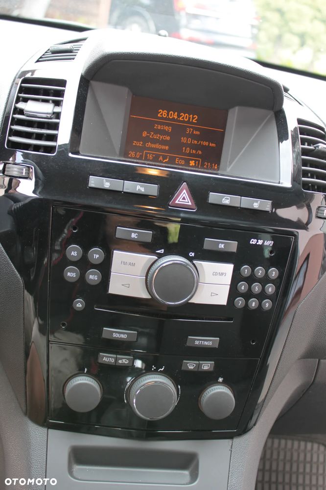 Opel Zafira - 29