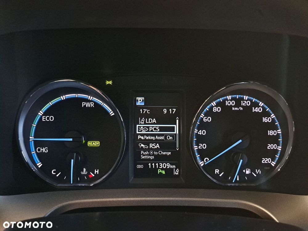 Toyota RAV4 Hybrid Premium 4x4 - 35