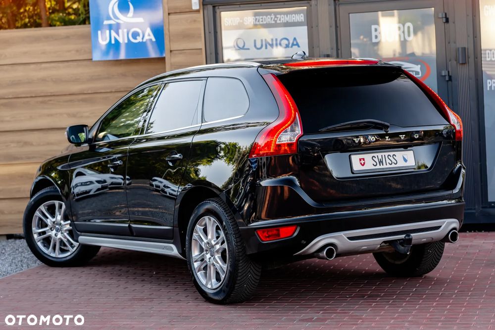 Volvo XC 60 D5 AWD RDesign - 11