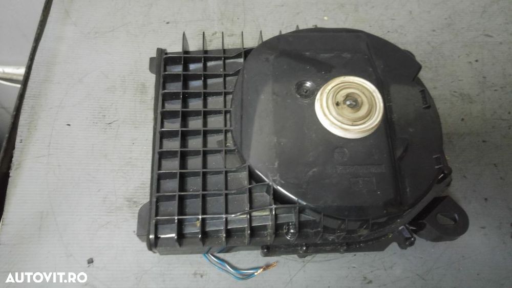 boxa subwoofer sub scaun bmw seria 3 e90 e91 65139143986-01 18820010 - 1
