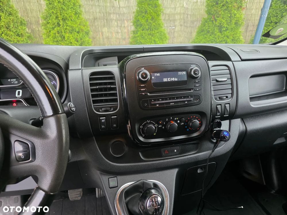 Opel Vivaro 2016 1.6 CDTI 125KM Trafic - 10