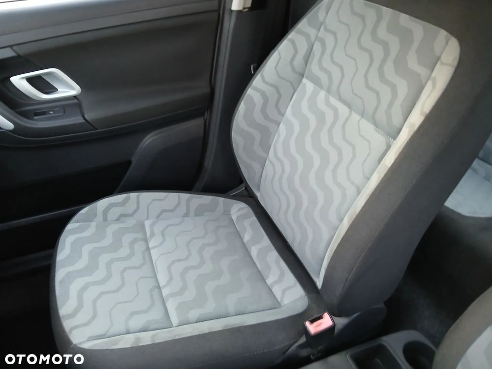 Skoda Fabia 1.2 HTP Classic - 11