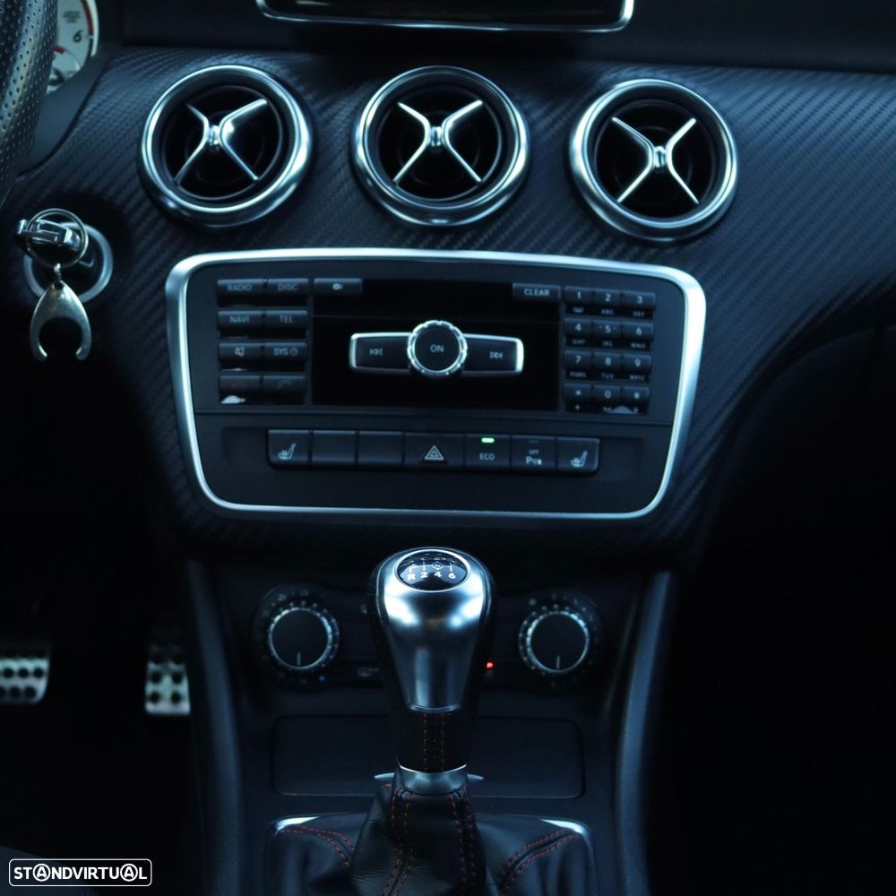 Mercedes-Benz A 200 CDI AMG Line - 19