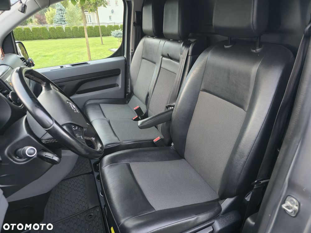 Opel Vivaro 2.0 CDTI Long 3,1t Enjoy (bryg.) - 13
