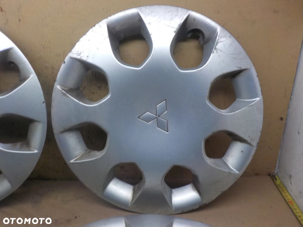 MITSUBISHI KOŁPAK R15 3983SO010 KPL - 2