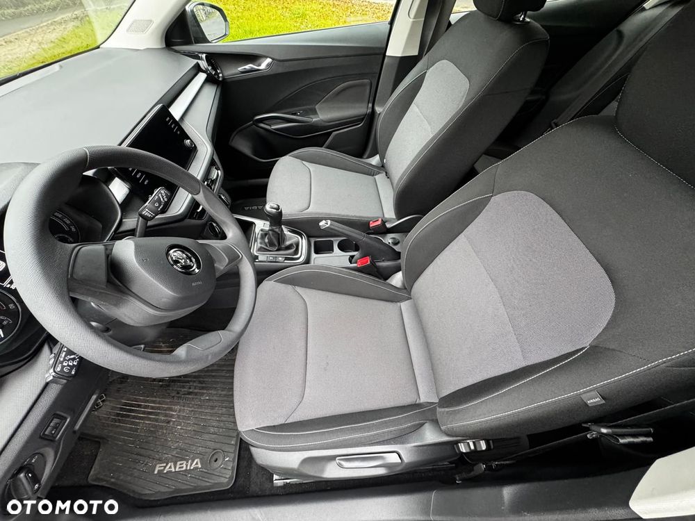 Skoda Fabia 1.0 Ambition - 9