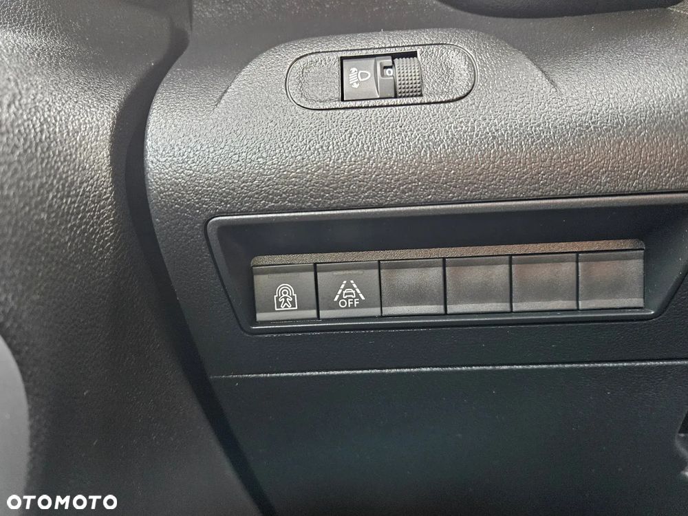 Toyota Proace City Verso 1.5 D-4D Business - 18