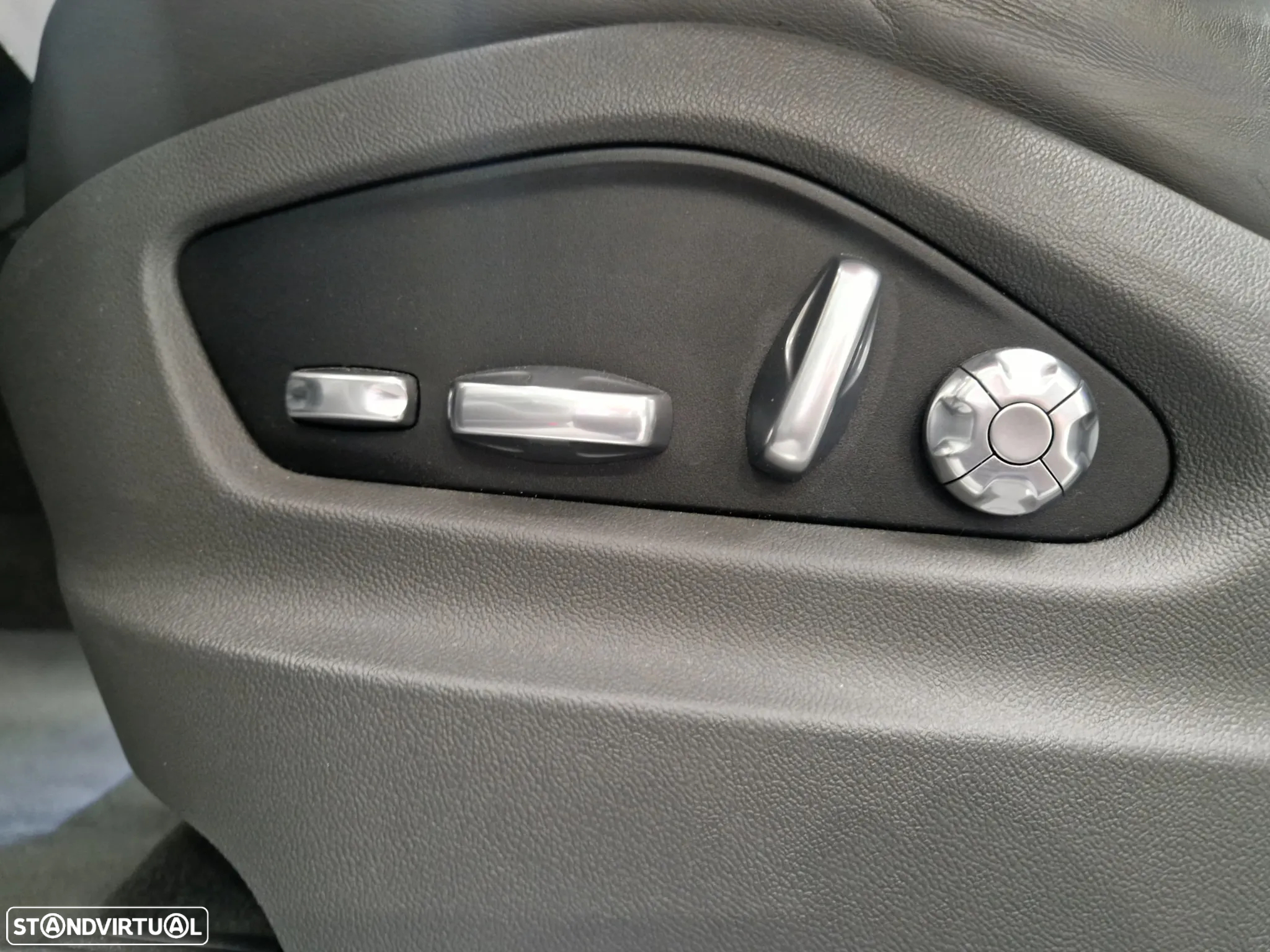 Porsche Cayenne Coupé E-Hybrid - 18
