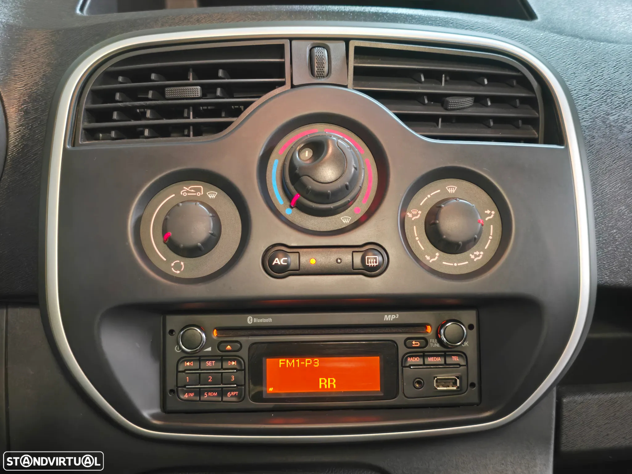 Renault Kangoo 1.5 DCI - 14