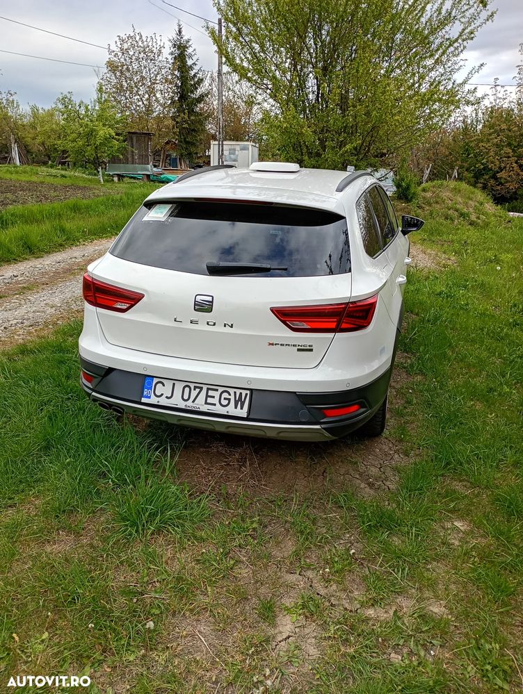 Seat Leon 2.0 TDI Start&Stop 4DRIVE DSG X-Perience - 3