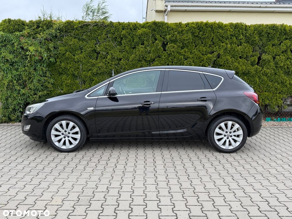 Opel Astra 1.4 Turbo Cosmo - 14