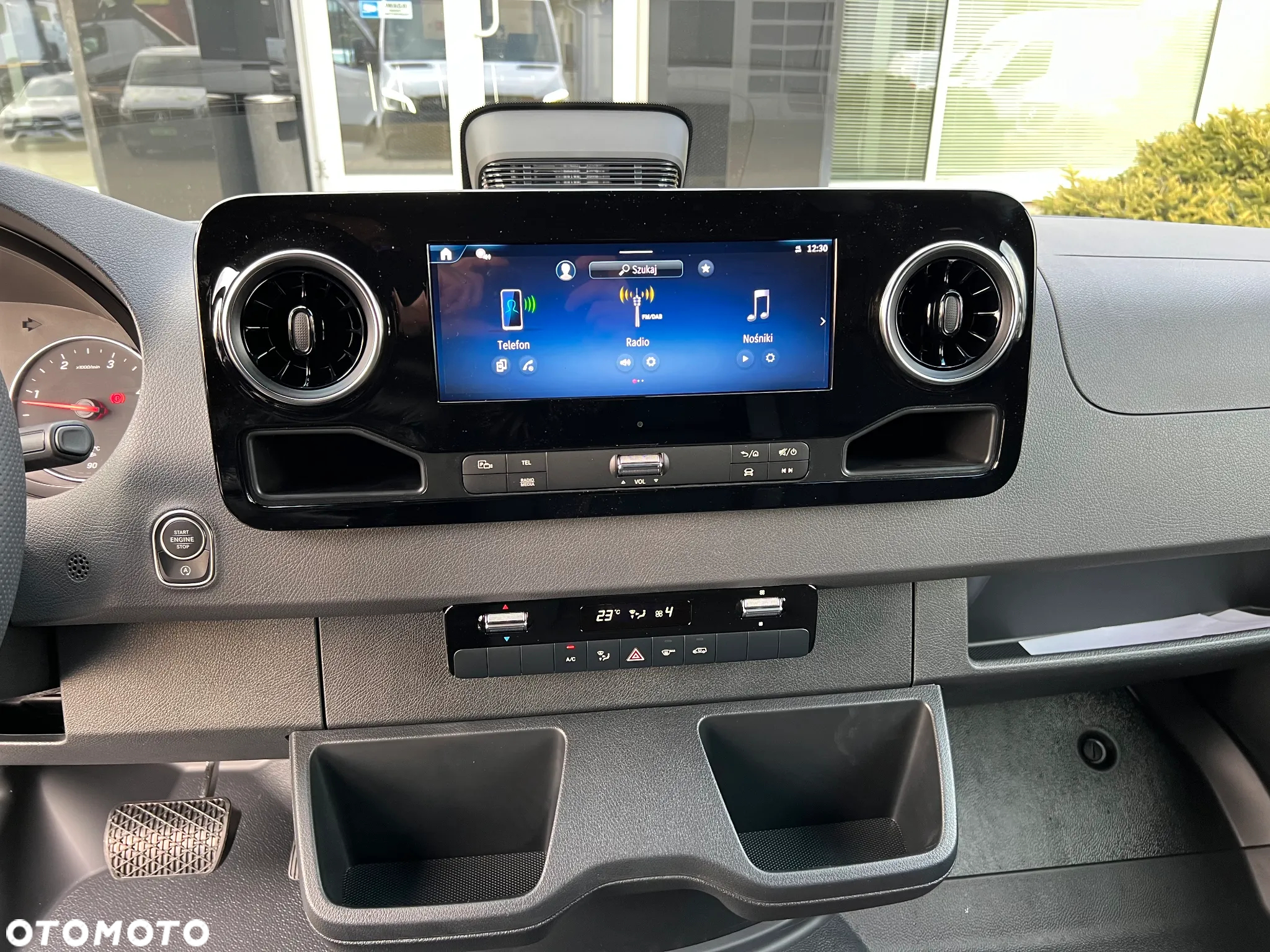 Mercedes-Benz Sprinter 319 CDI - 22