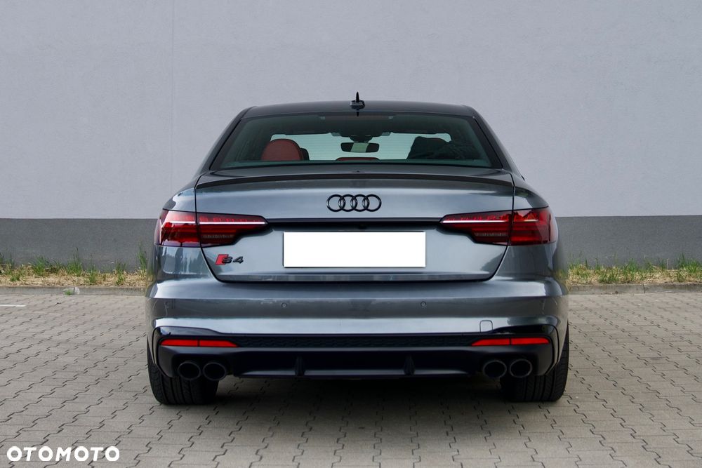 Audi S4 Limousine - 3