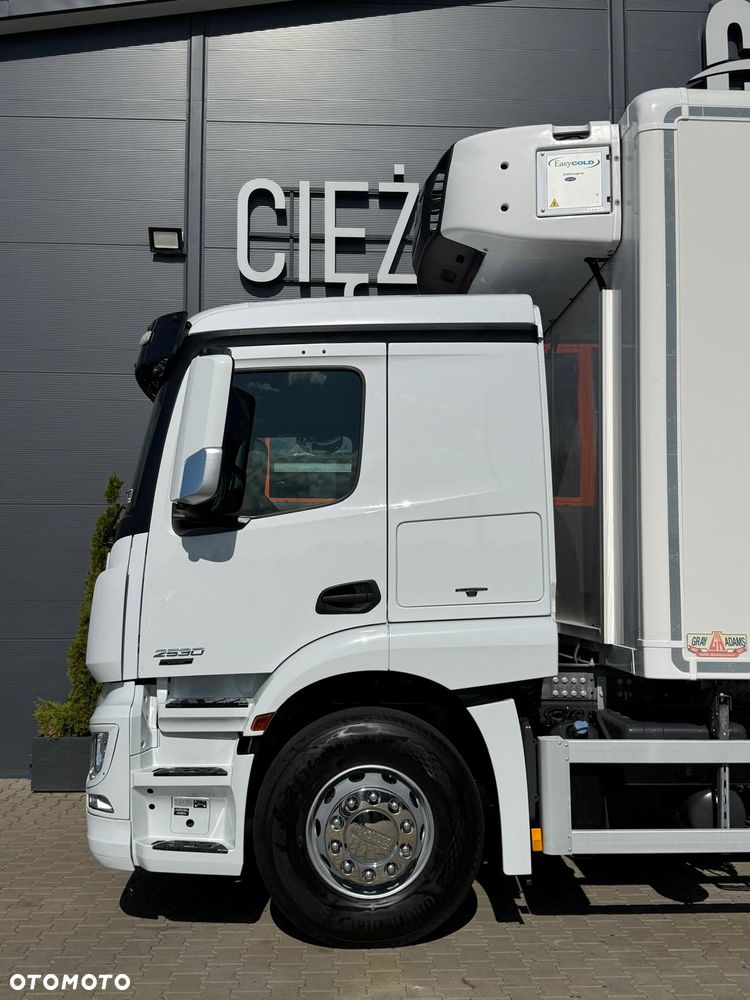 Mercedes-Benz Actros 2530 chłodnia wysoka 260cm // 23 Epal // Klimatyzacja / Kabina sypialna // Świeżo sprowadzony !! // Agregat Carier Supra 1150 Mt // kühlkoffer, refrigerated box, fridge - 23
