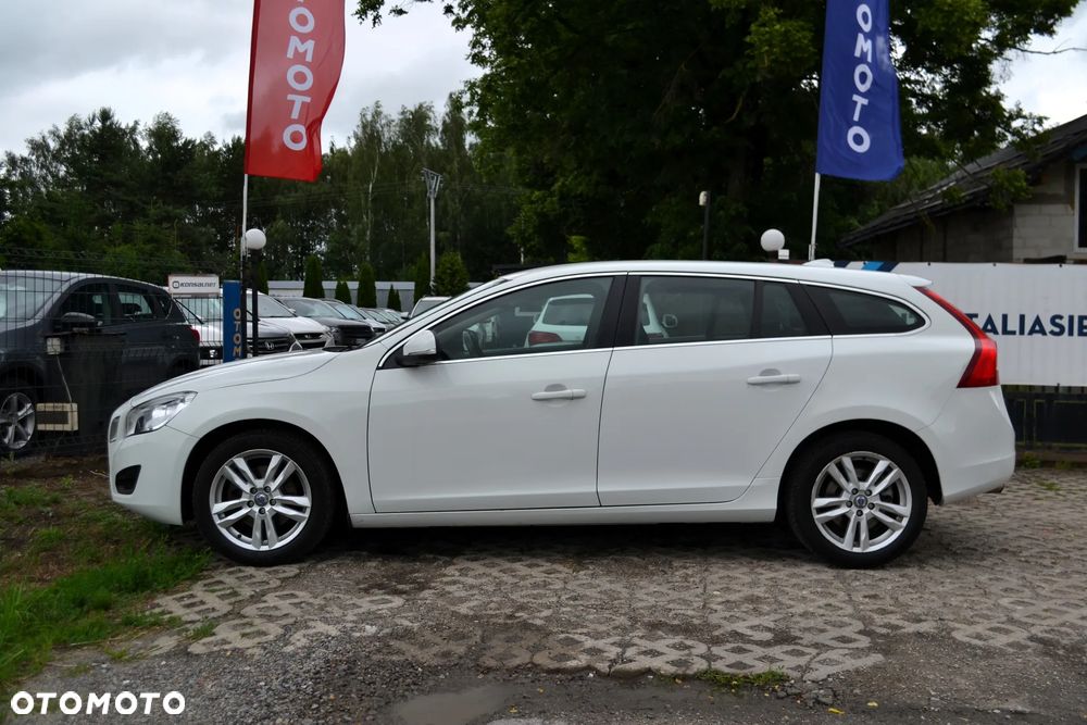 Volvo V60 DRIVe Momentum - 15