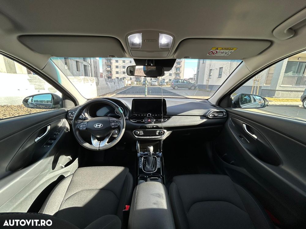 Hyundai i30 1.5 T-GDI 140CP 7DCT MHEV Highway - 9