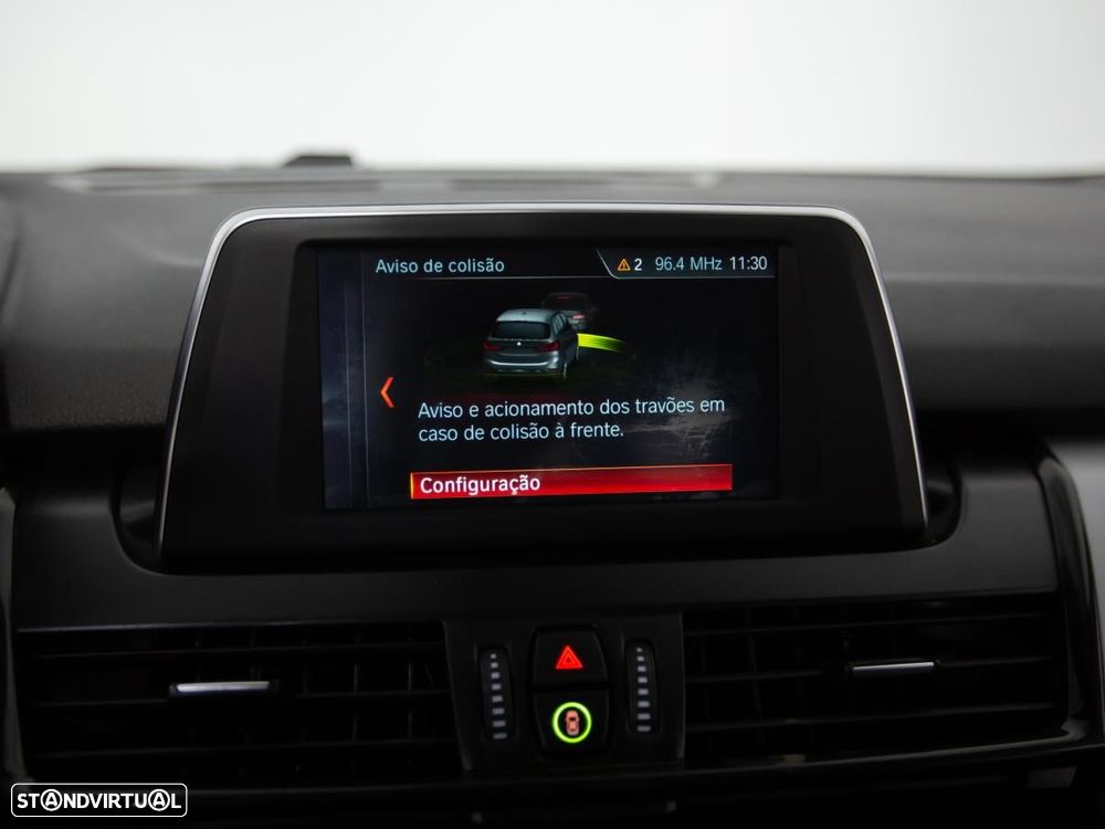 BMW 216 Gran Tourer - 29