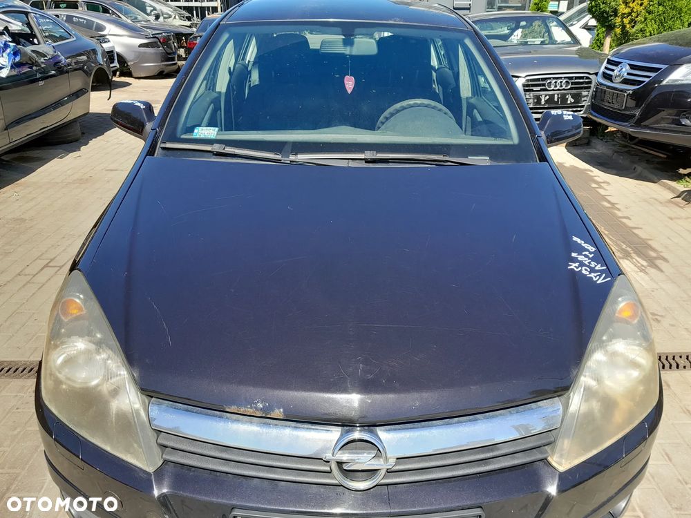 OPEL ASTRA H MASKA POKRYWA SILNIKA KOLOR: Z20R - 1