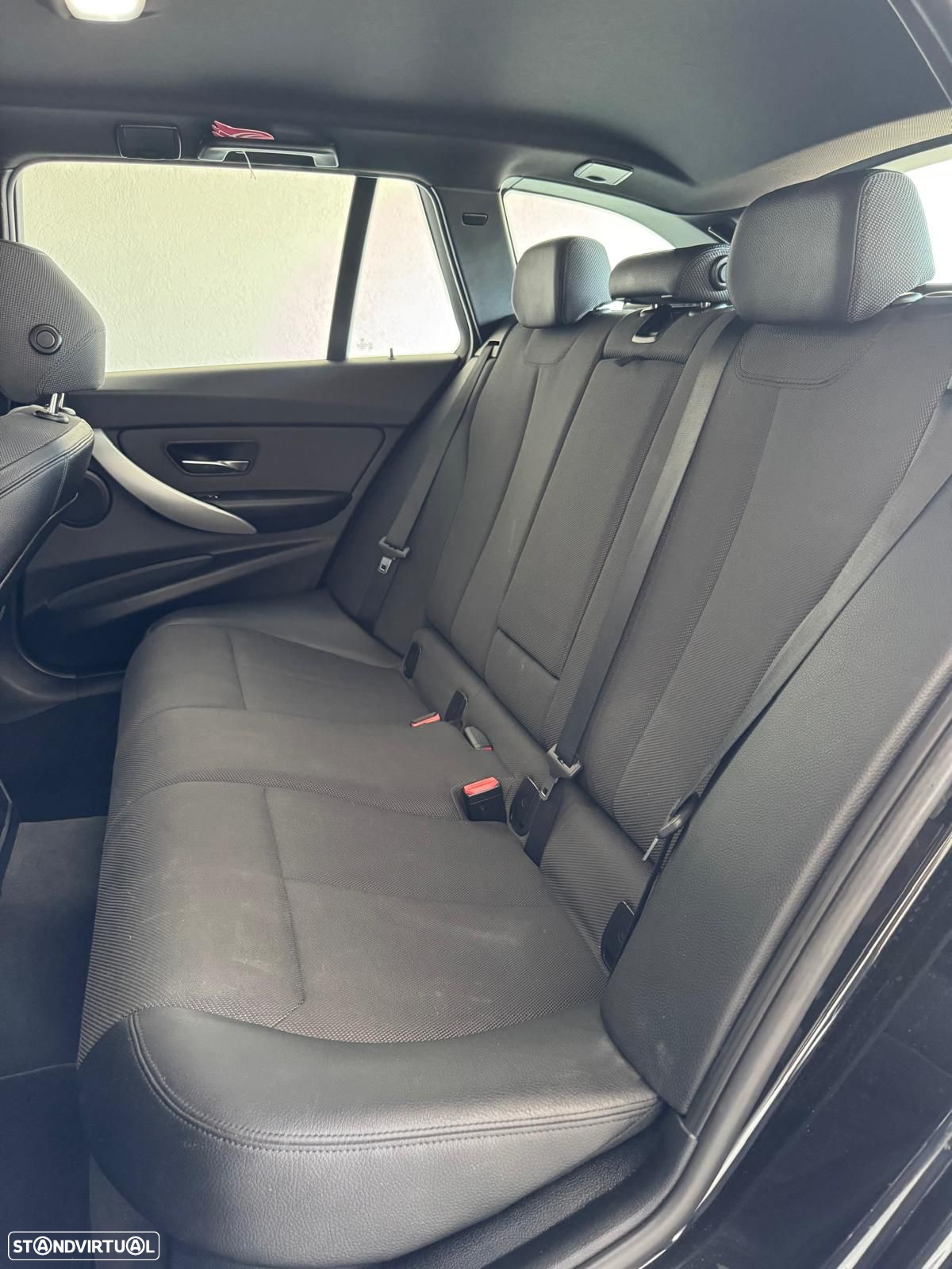 BMW 320 d Touring Aut. Efficient Dynamics Edition - 13