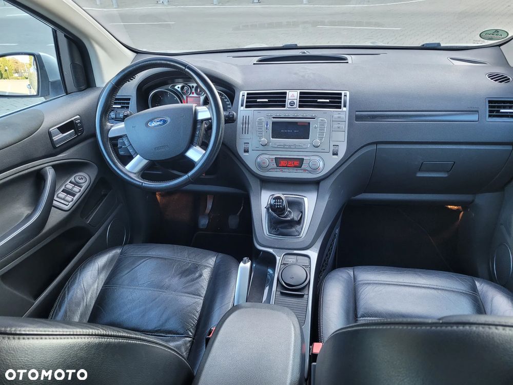 Ford Kuga 2.0 TDCi Titanium - 14