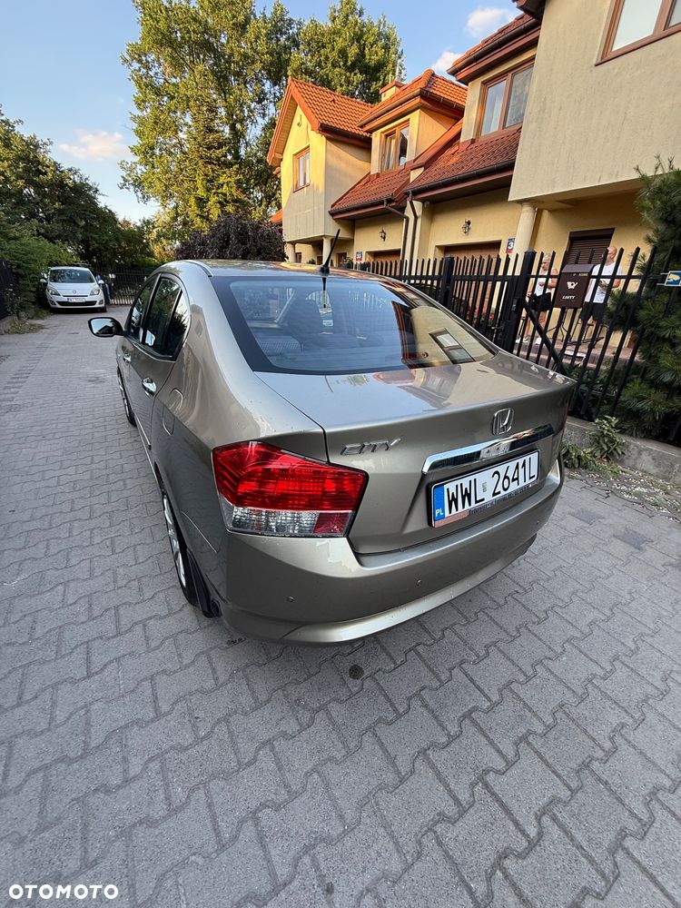 Honda City 1.4 Comfort - 6