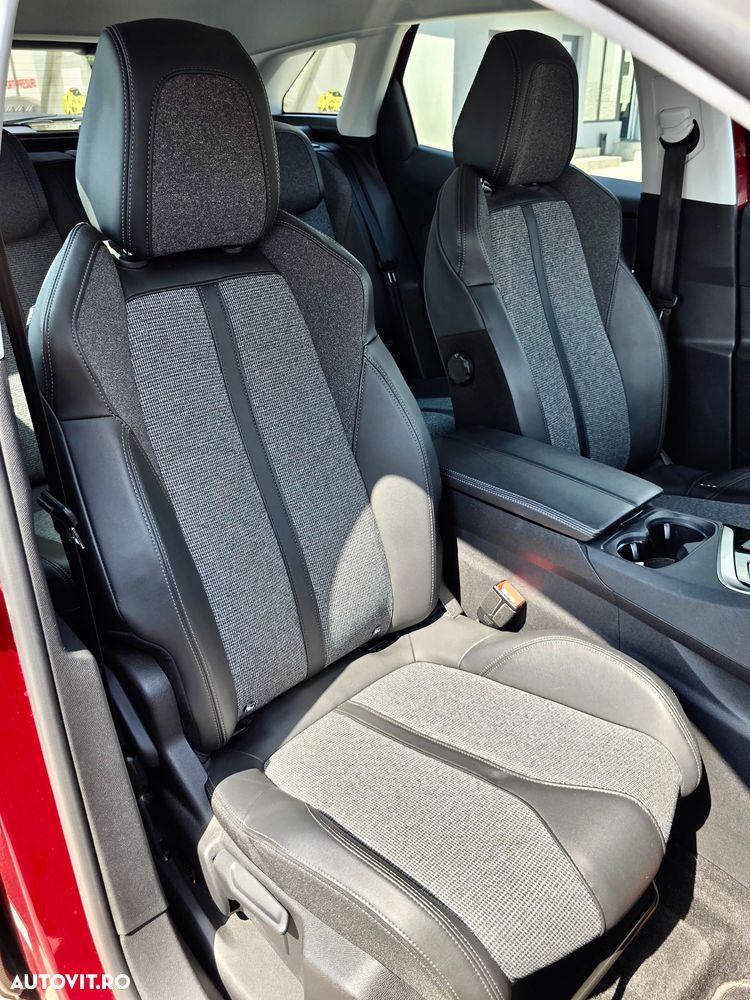 Peugeot 3008 PureTech 130 Stop & Start GPF EAT8 Allure - 23
