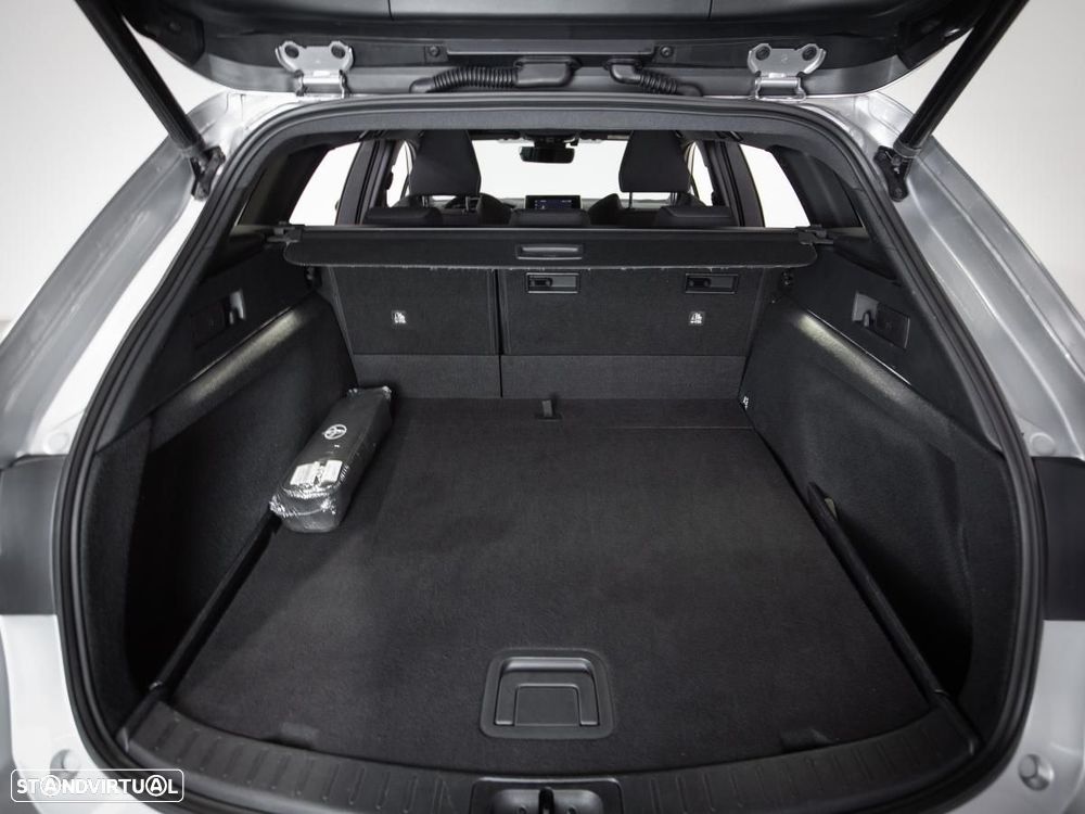 Toyota Corolla Touring Sports 1.8 Hybrid Active - 12