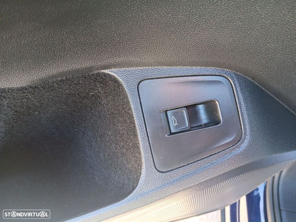 VW Tiguan Allspace 2.0 TDI Life DSG - 13