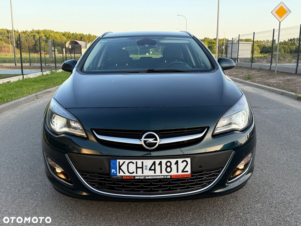 Opel Astra 1.4 Turbo Exklusiv - 14