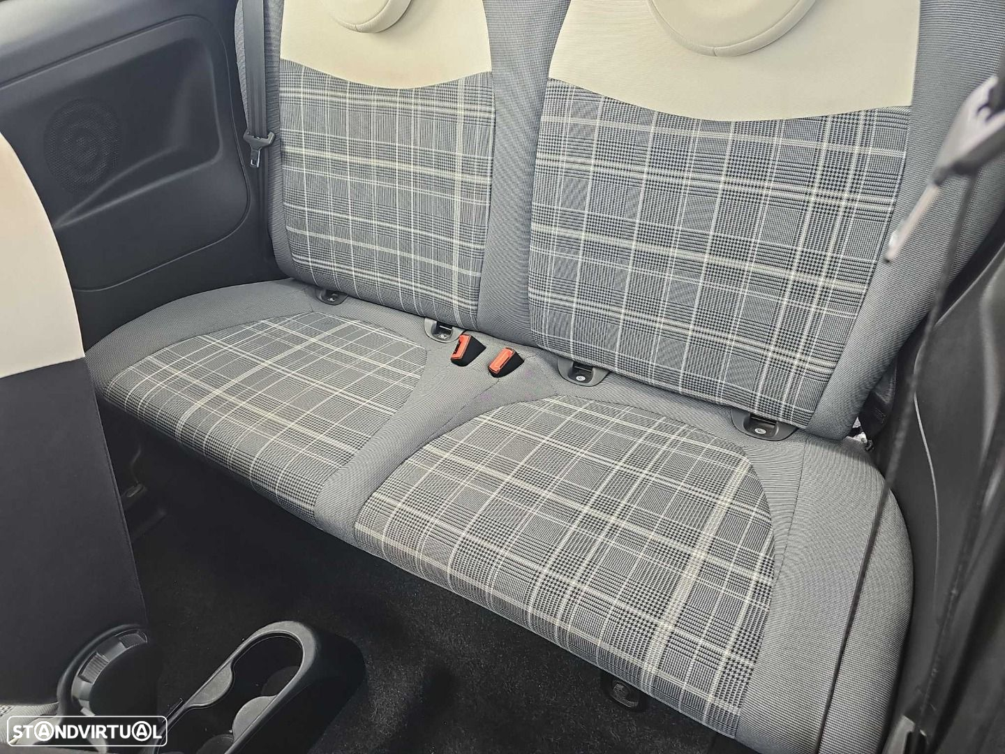 Fiat 500 1.0 Hybrid Lounge - 6