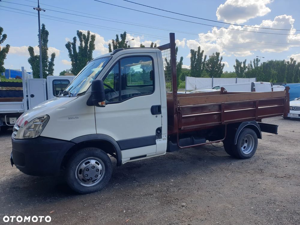 Iveco DAILLY - 19