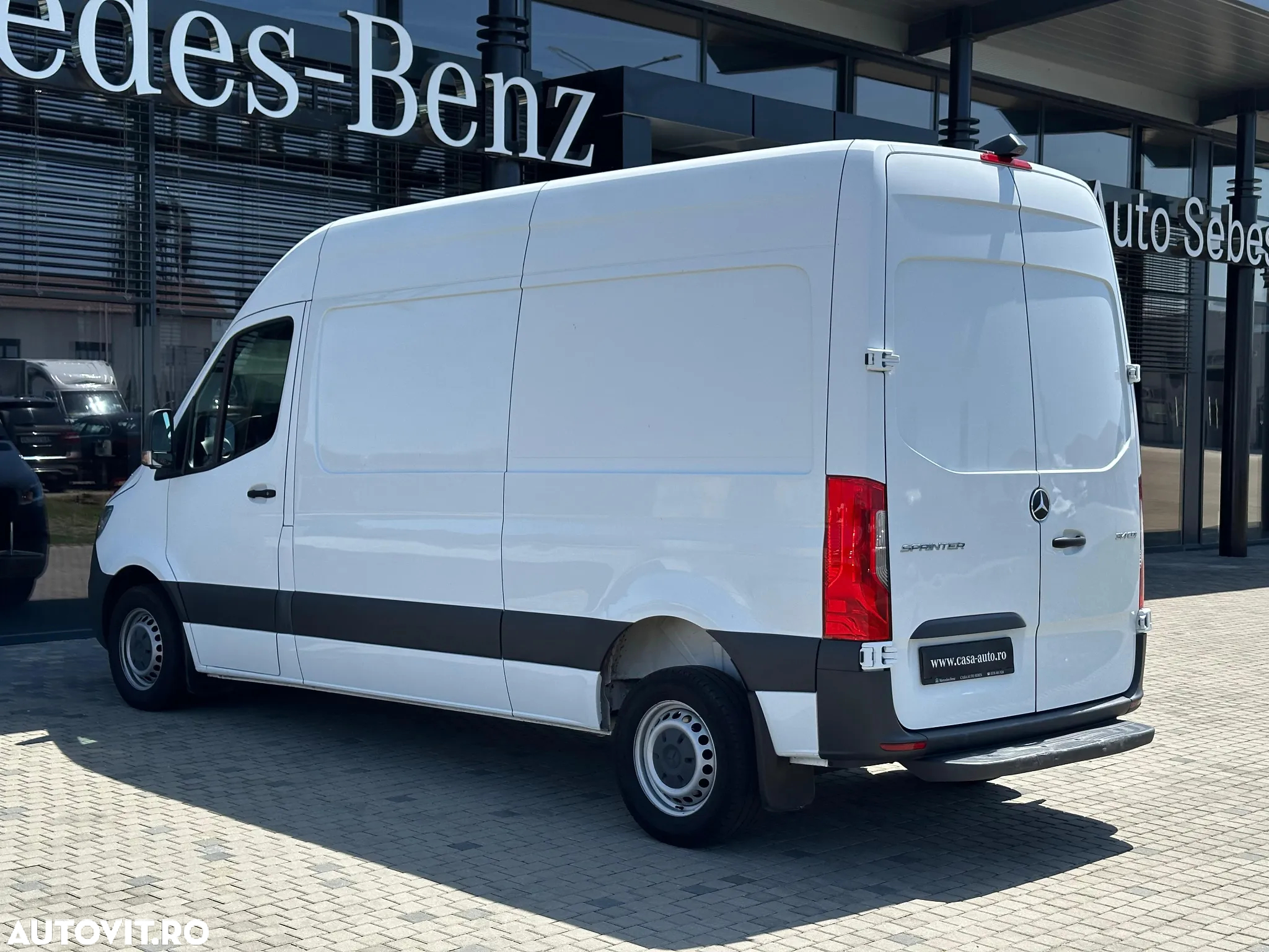 Mercedes-Benz Sprinter - 7