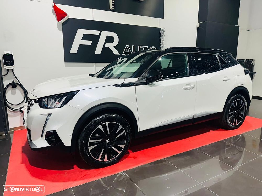 Peugeot e-2008 50 kWh GT - 4