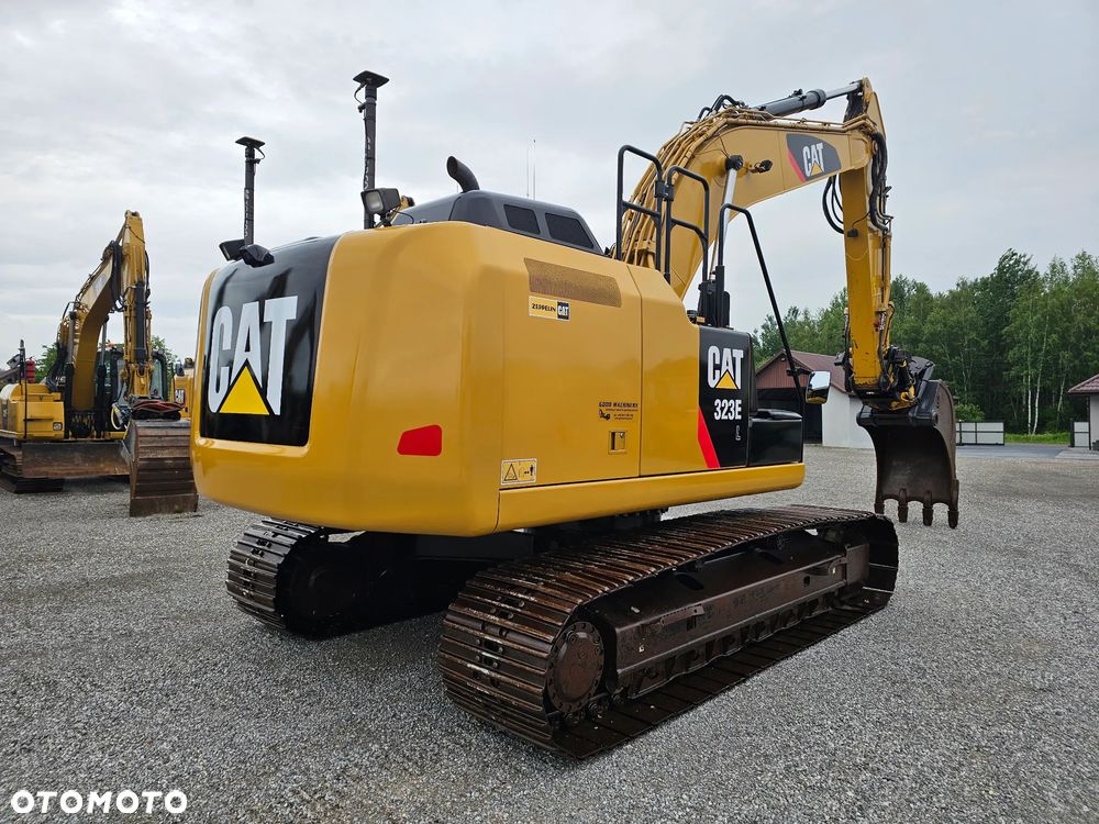Caterpillar 323 EL - 5