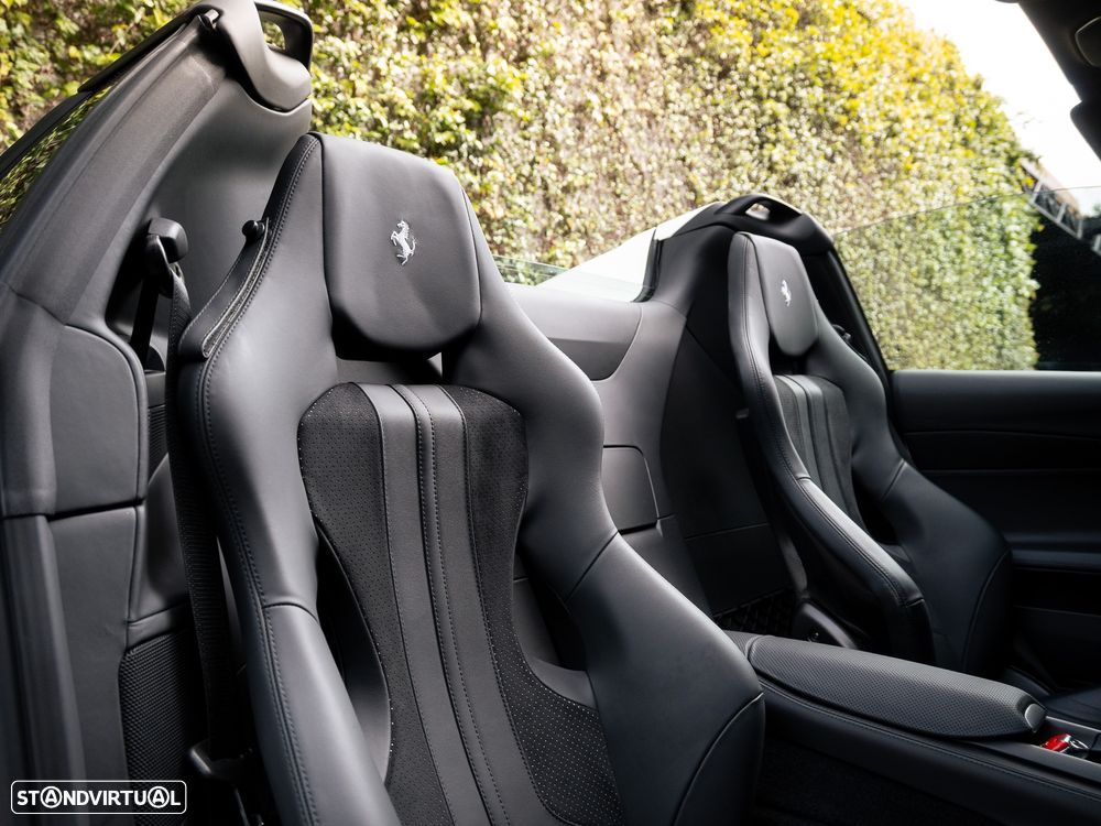 Ferrari 812 GTS 6.5 V12 - 29