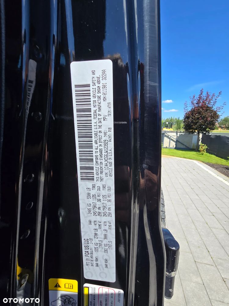Jeep Wrangler - 1