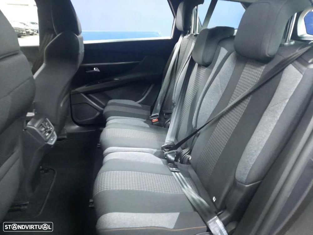 Peugeot 5008 1.5 BlueHDi Active Pack EAT8 - 4