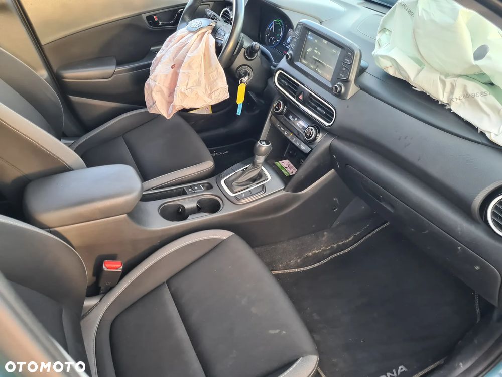 Hyundai Kona 1.6 GDI Hybrid Premium DCT - 27