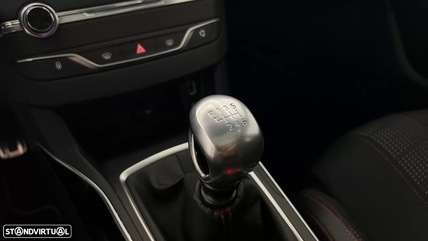 Peugeot 308 SW 1.6 BlueHDi GT Line - 24