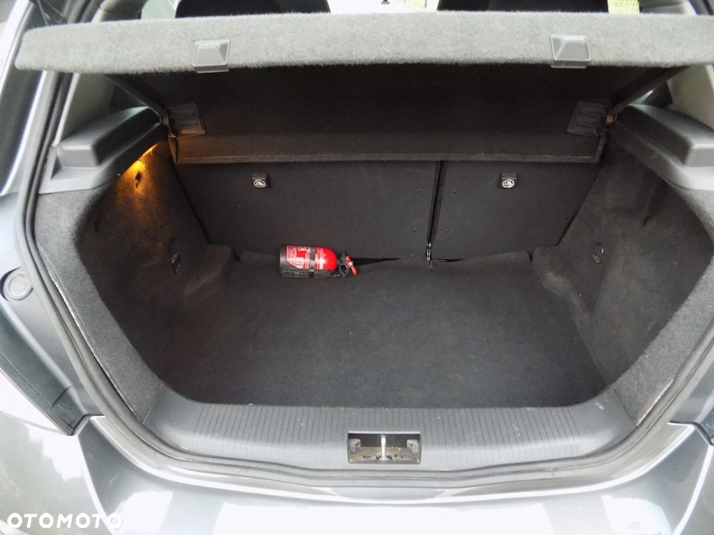 Opel Astra 1.6 Fun - 29