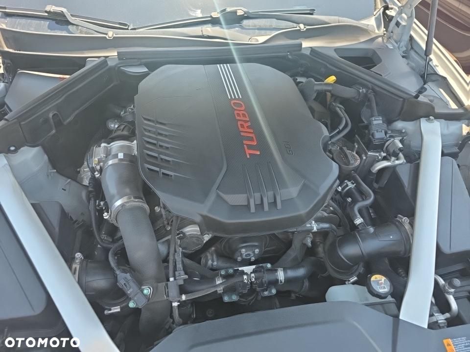Kia Stinger 3.3 T-GDI V6 GT AWD - 13