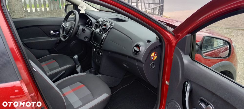 Dacia Sandero Stepway TCe 90 (S&S) Prestige - 32