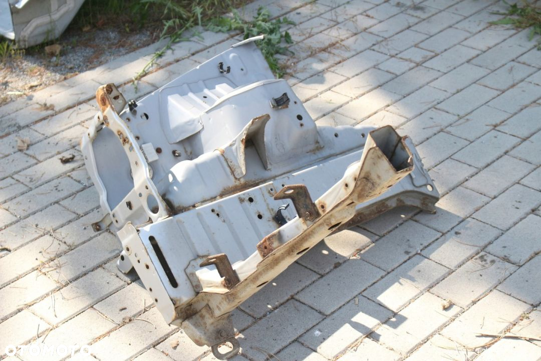 Prawa Podłużnica Fartuch Daihatsu Terios I - 4
