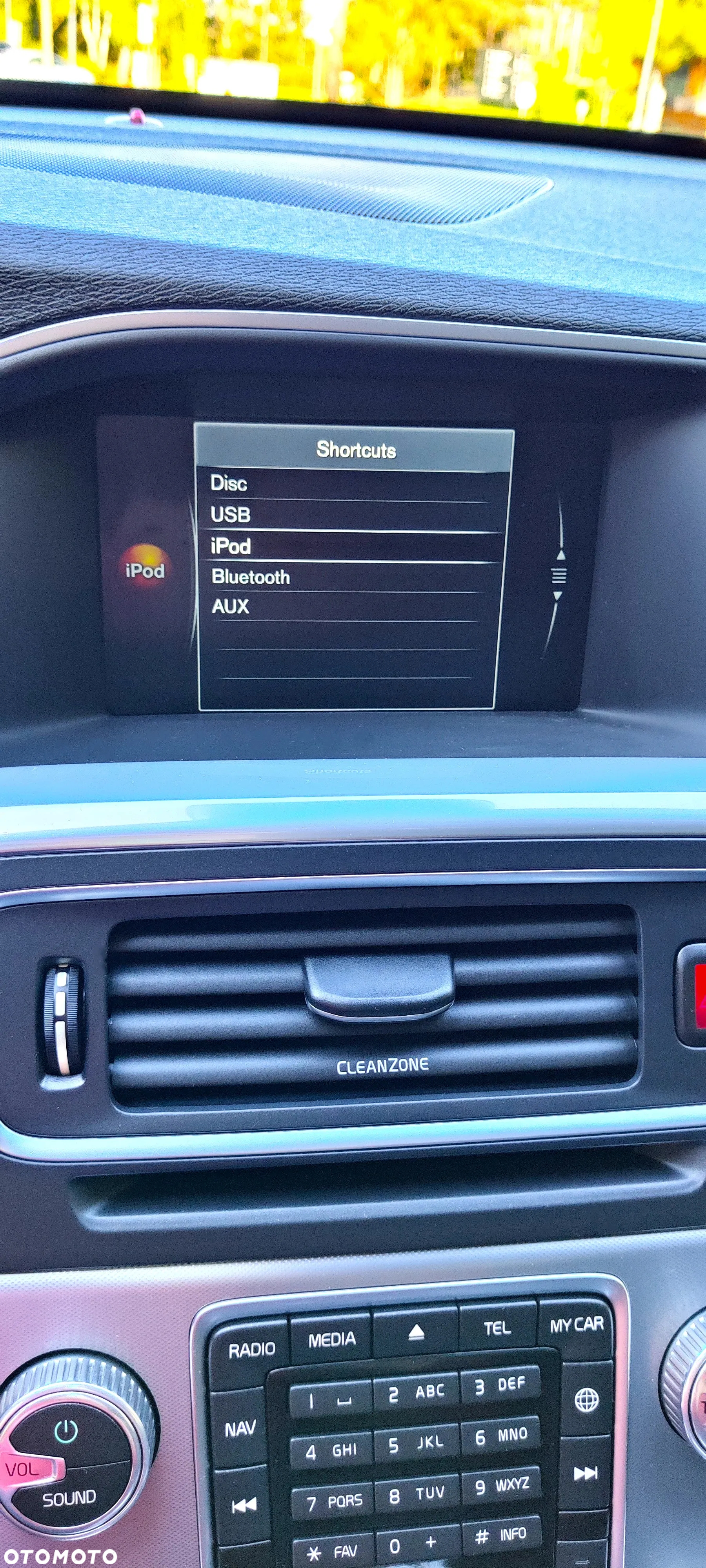 Volvo S60 T5 Geartronic Momentum - 32