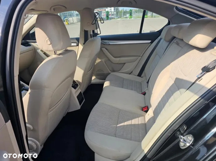 Skoda Octavia 2.0 TDI Elegance - 7