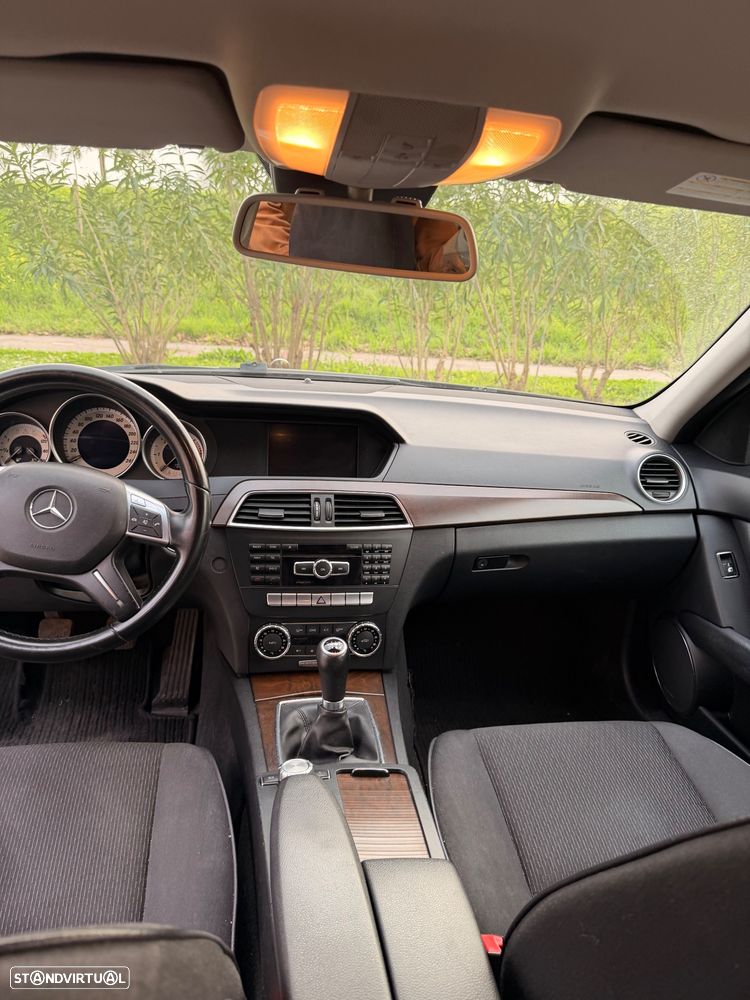 Mercedes-Benz C 220 Station CDI DPF BlueEFFICIENCY Elegance - 13