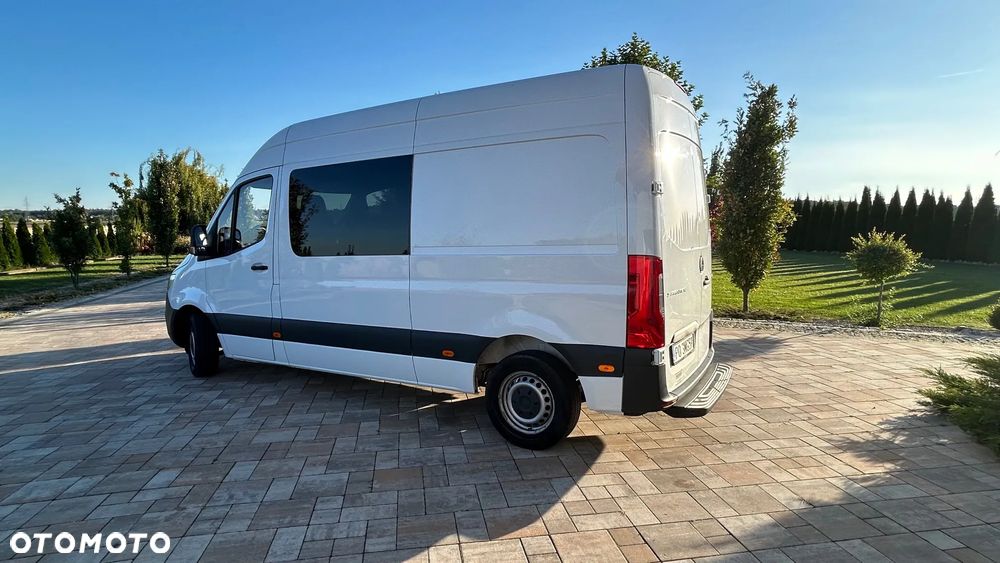 Mercedes-Benz Sprinter - 8