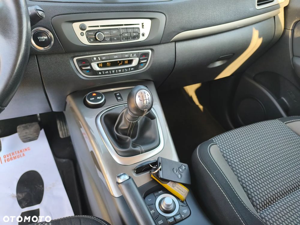 Renault Scenic - 20