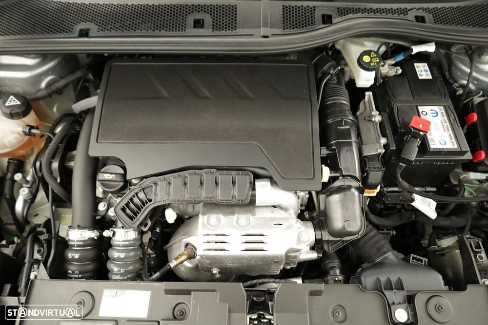 Citroën C4 1.2 PureTech Plus EAT8 - 25