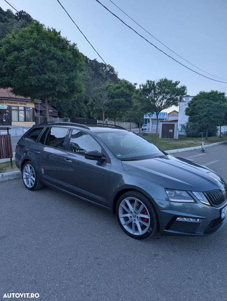 Skoda Octavia 2.0 TDI RS - 5